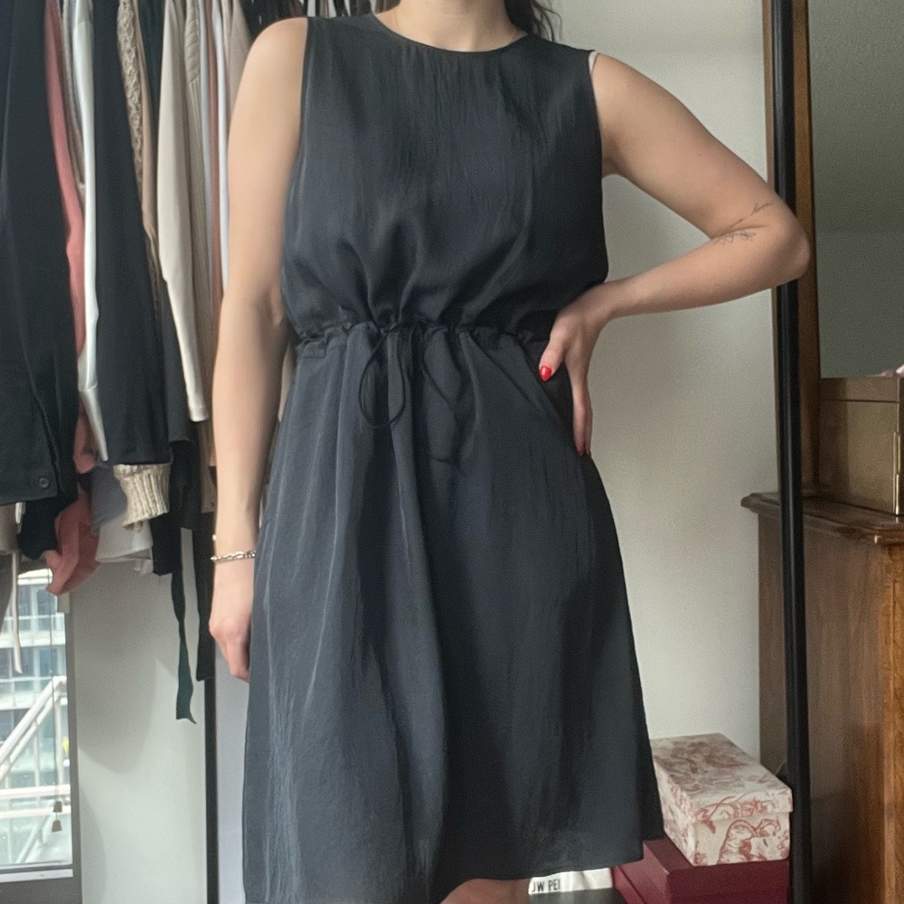 Everlane | black dress - Picture 5 of 6
